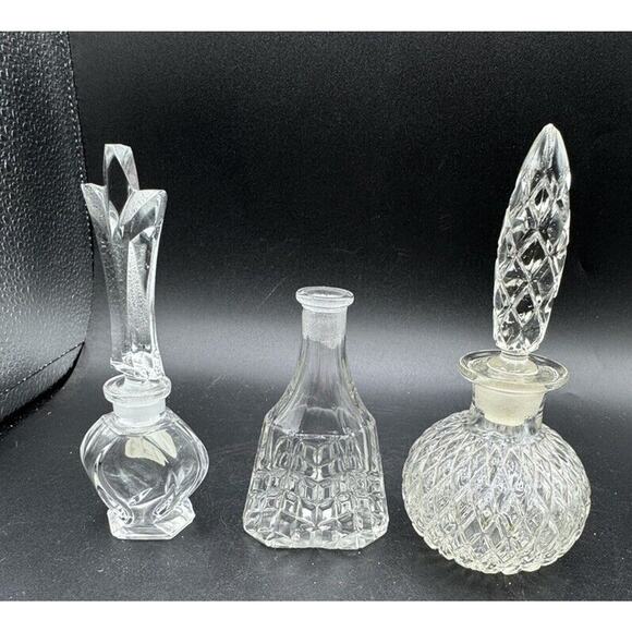 3 Stunning Vintage Cut Crystal Perfume Or Apothecary Bottles Waterford -S1V 2